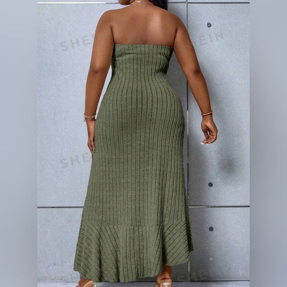 Dark Green Strapless Dress - Picture 2 of 5